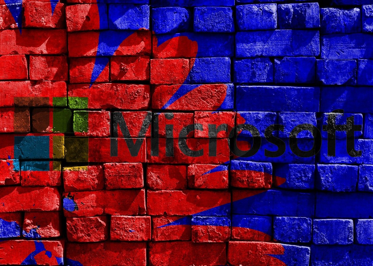 Microsoft 365 vs Google Workspace in Japan (2026): Which Is Better for Businesses?