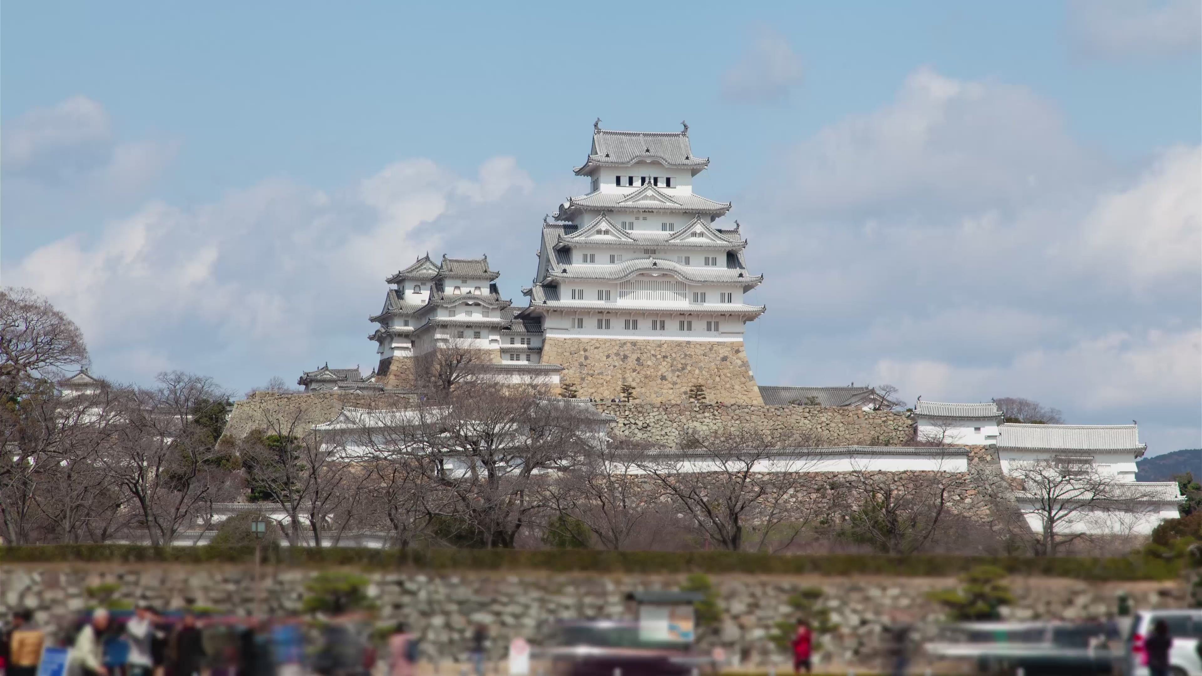 Load video: Scenic video of Himeji castle a beautiful tourist destination offering breathtaking landscapes, cultural experiences.