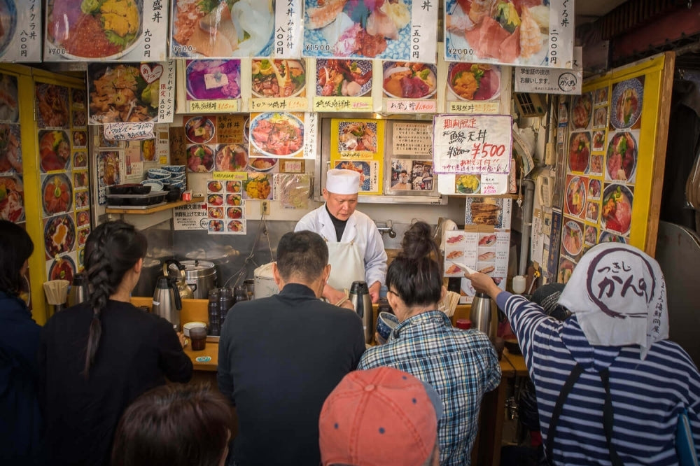 日本酒とクラフトビール醸造所ツアー