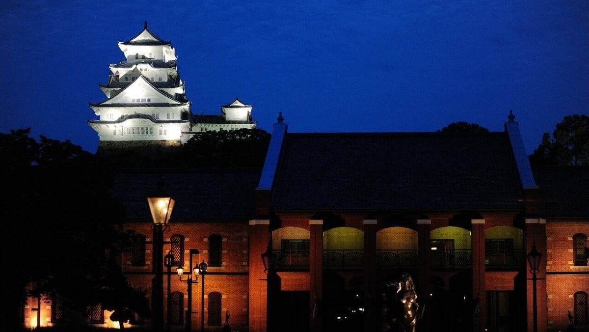 Himeji Night Tour