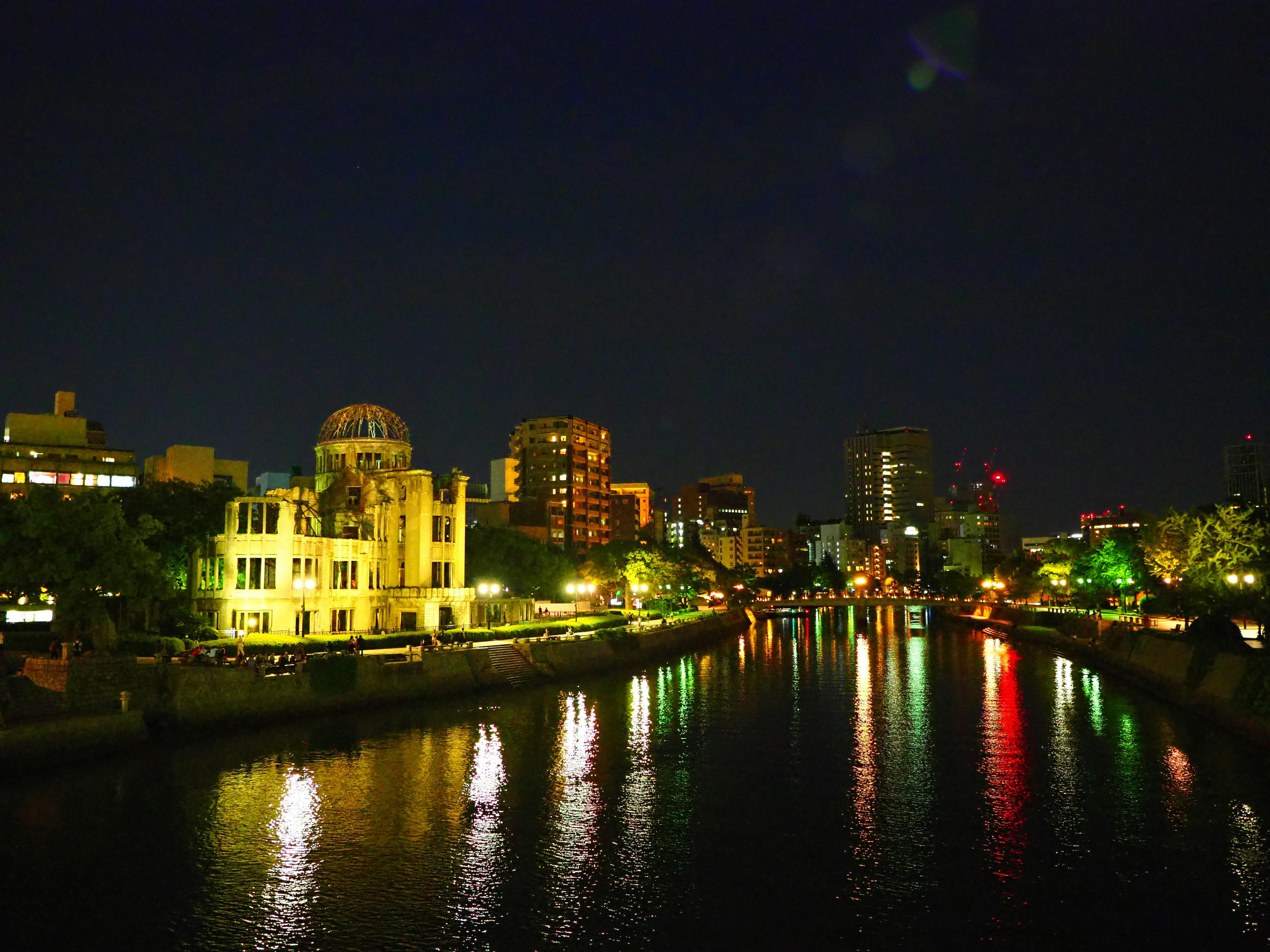 日本酒とクラフトビール醸造所ツアー